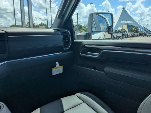 New 2026 Summit White Chevrolet LT image 16