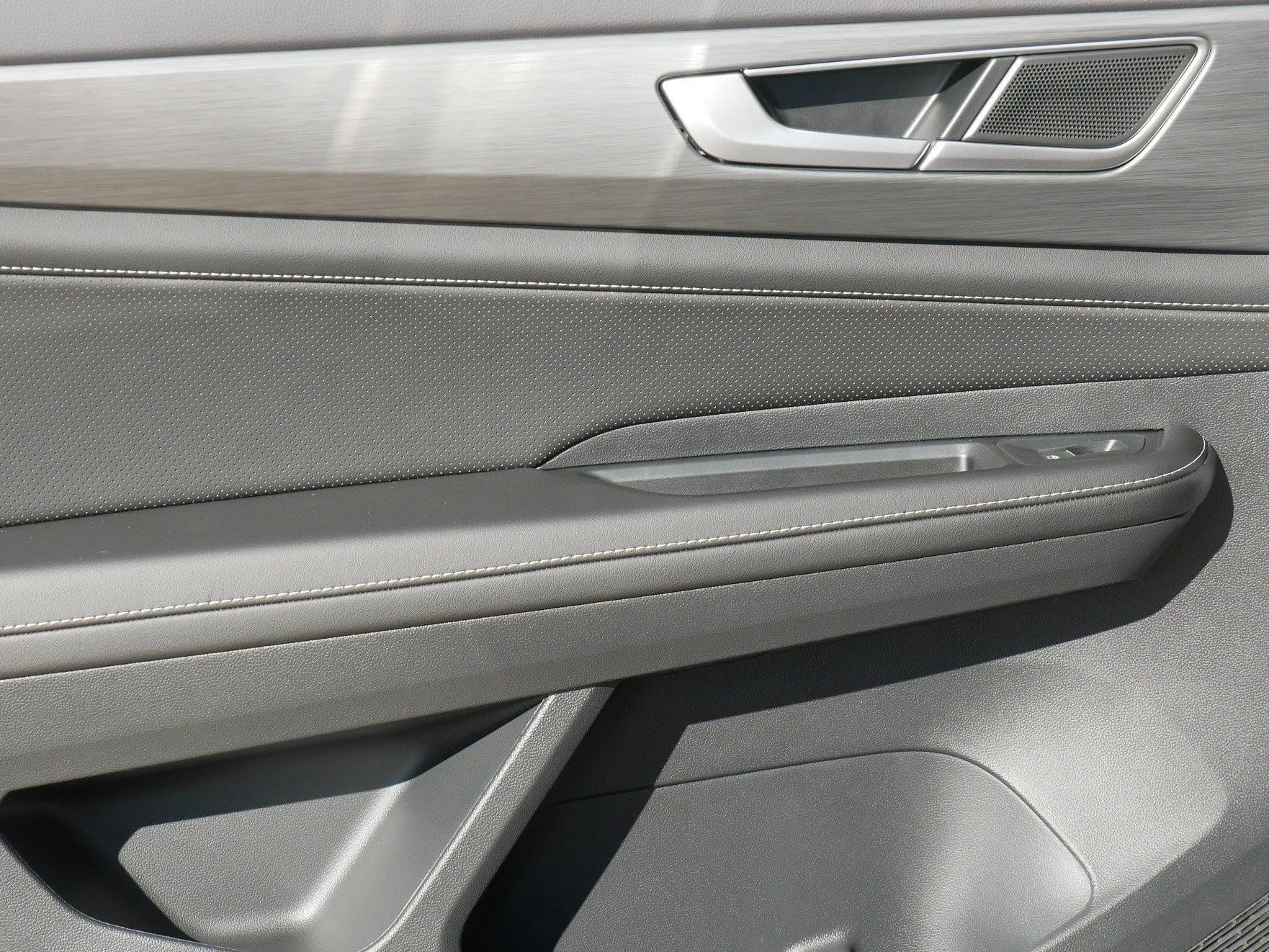 2026 Volkswagen Atlas Cross Sport SE - Photo 7
