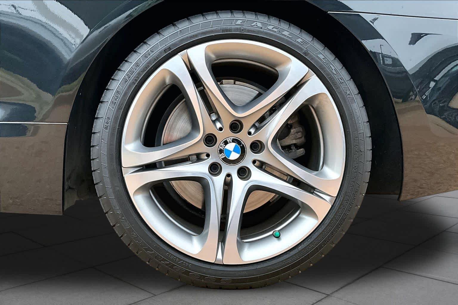 Used 2012 Black Sapphire Metallic BMW 650i image 10