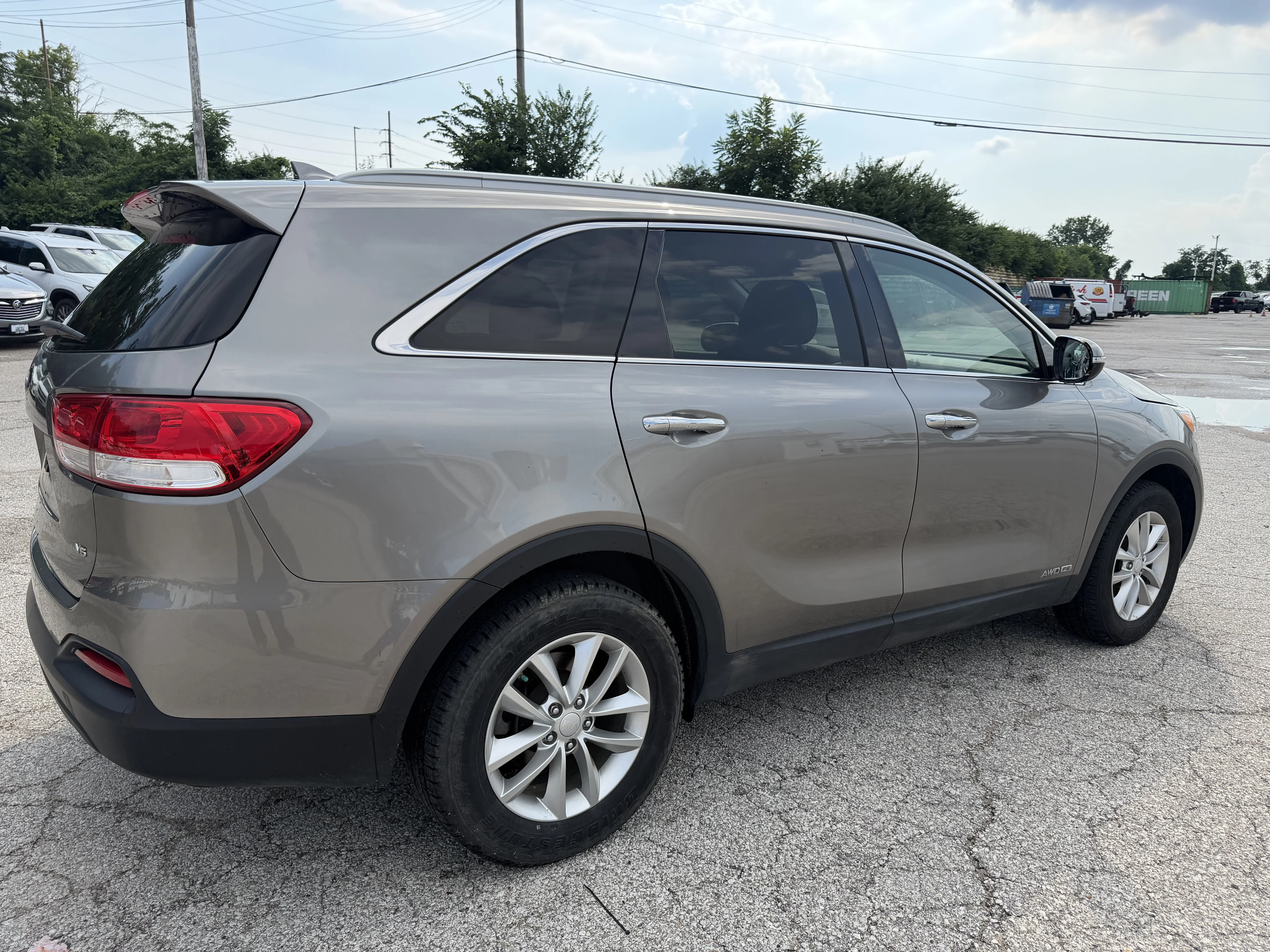 Used 2016 Titanium Silver Kia LX image 7