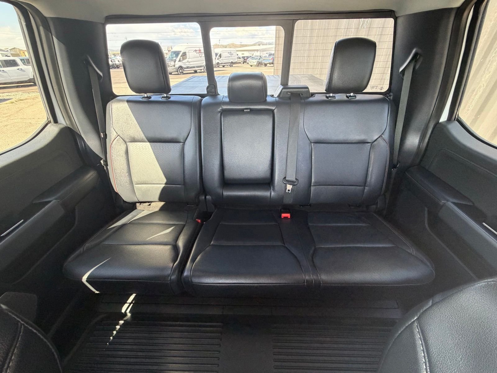 2023 Ford F-350 Super Duty Lariat - Photo 26