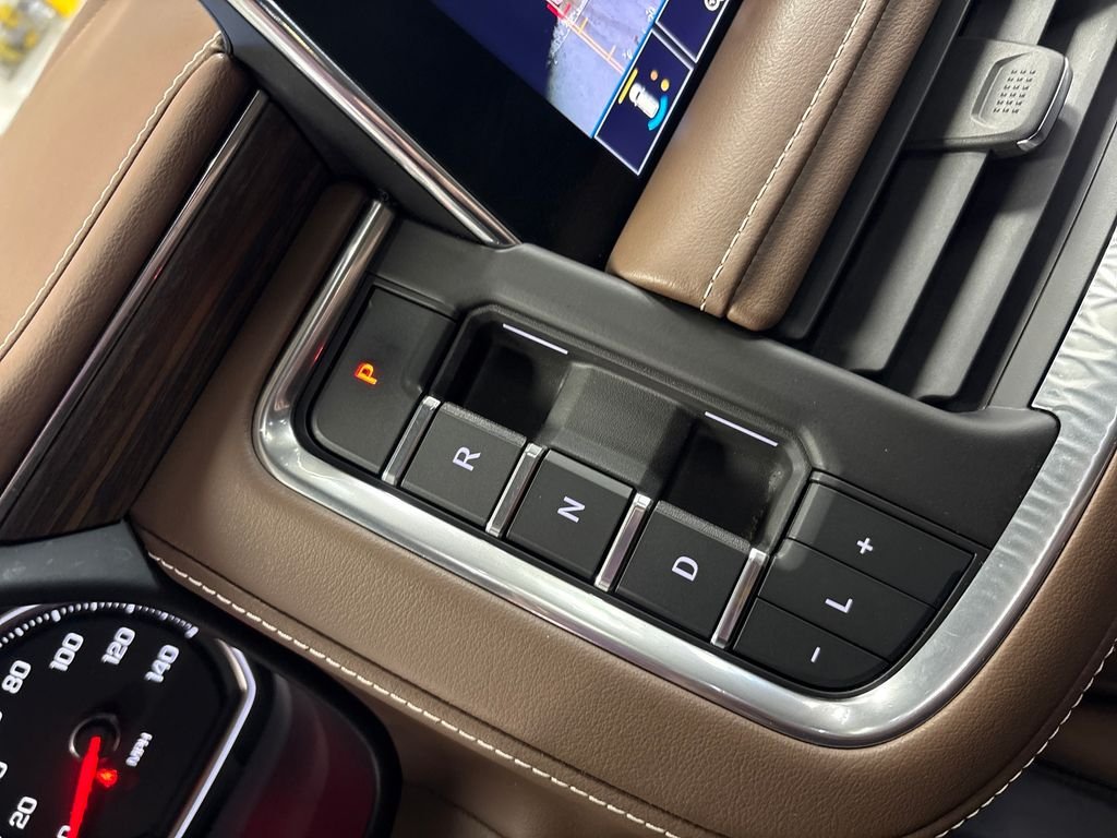 Used 2021 Gray Chevrolet High Country image 25