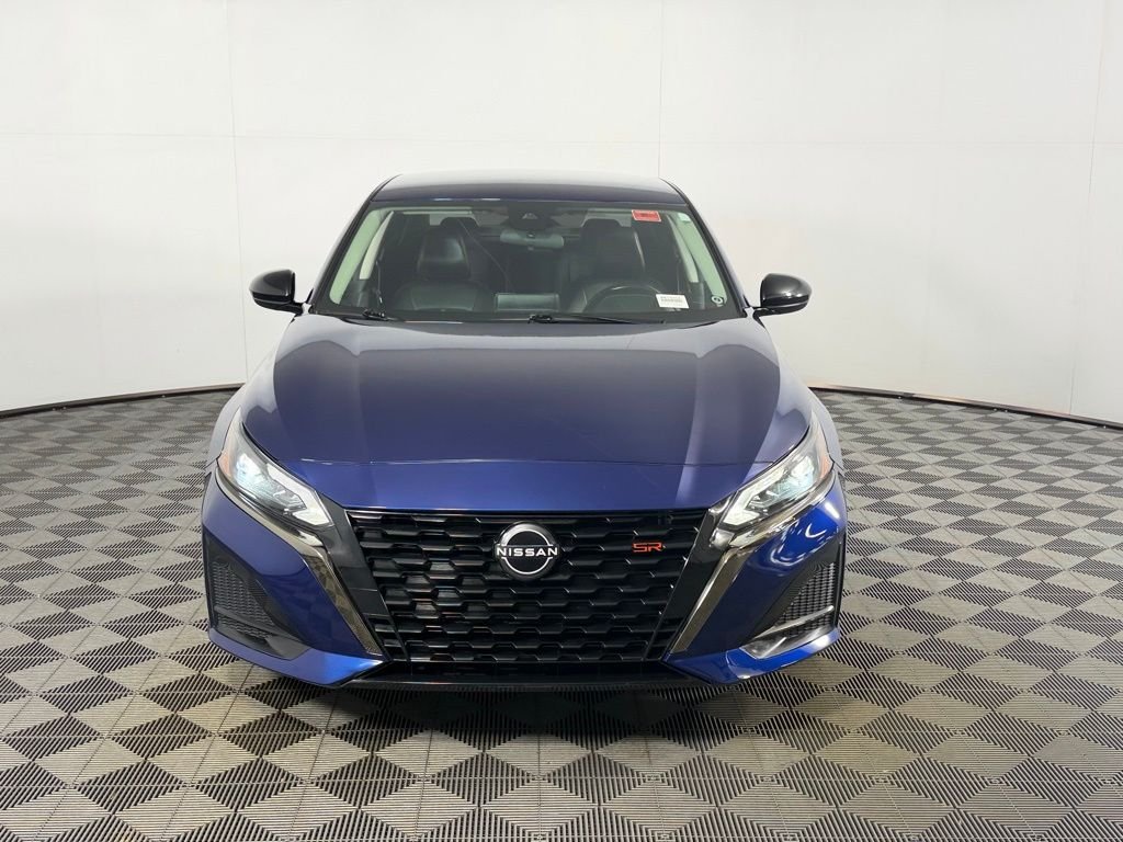 Used 2023 Blue Nissan 2.5 SR image 11