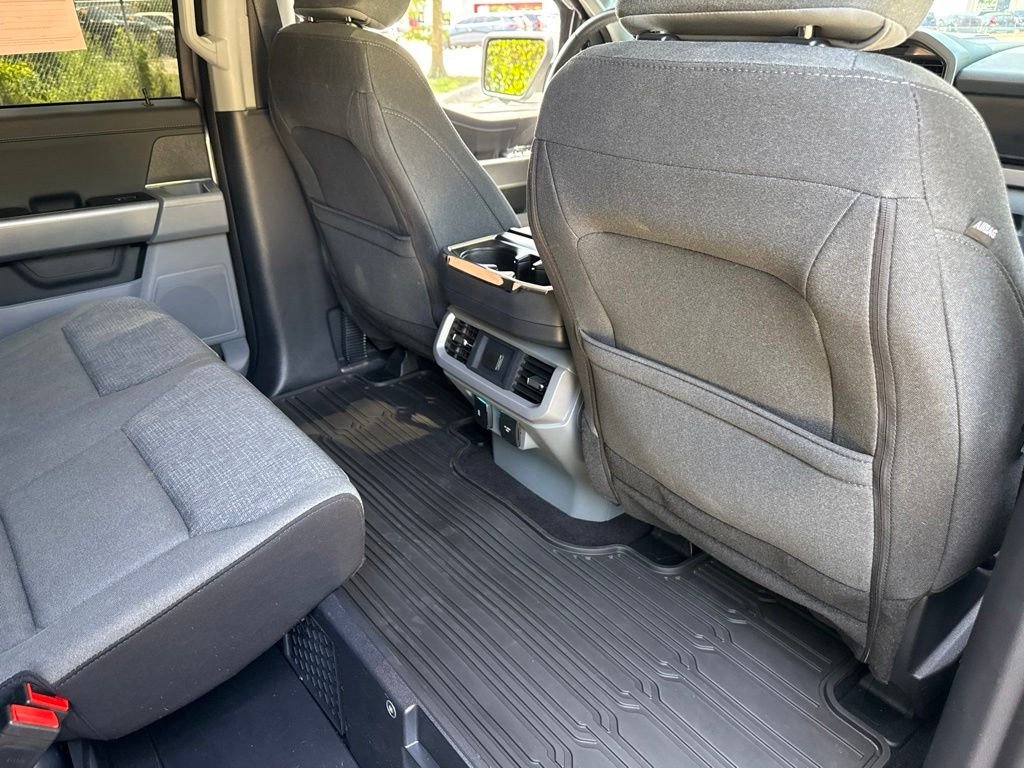 Used 2024 Silver Ford XLT image 13