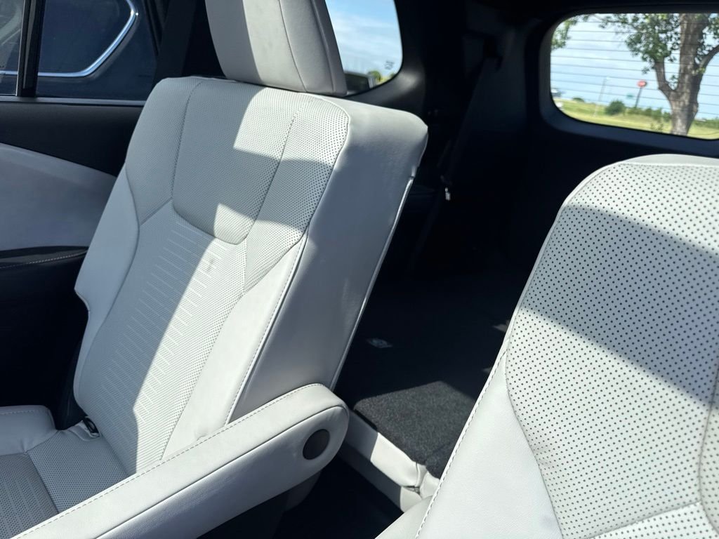 Certified Used 2025 Silver Lexus 350 Premium image 10
