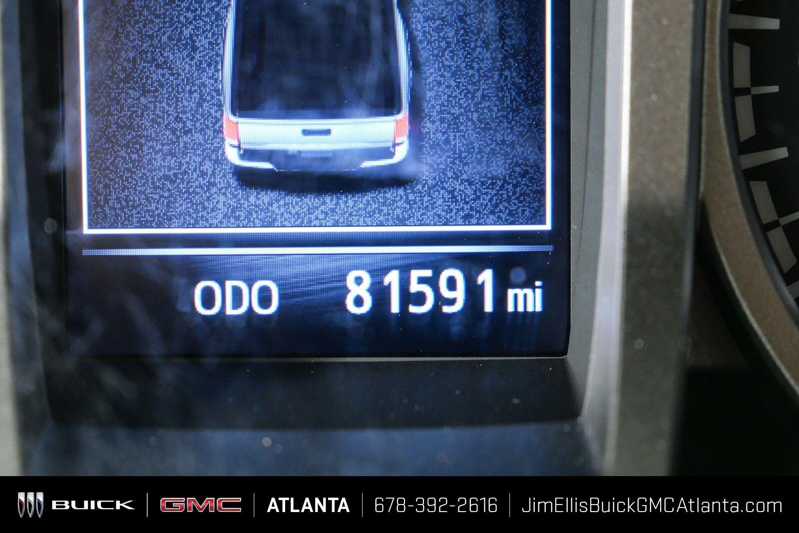 Used 2022 White Toyota SR5 V6 image 8