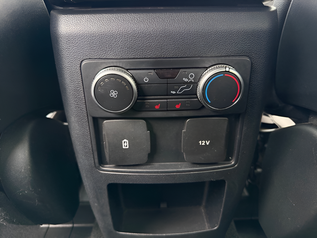 Used 2020 Black Ford XLT image 20