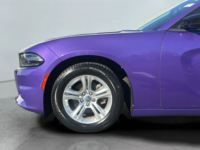 Used 2023 Purple Dodge SXT image 36