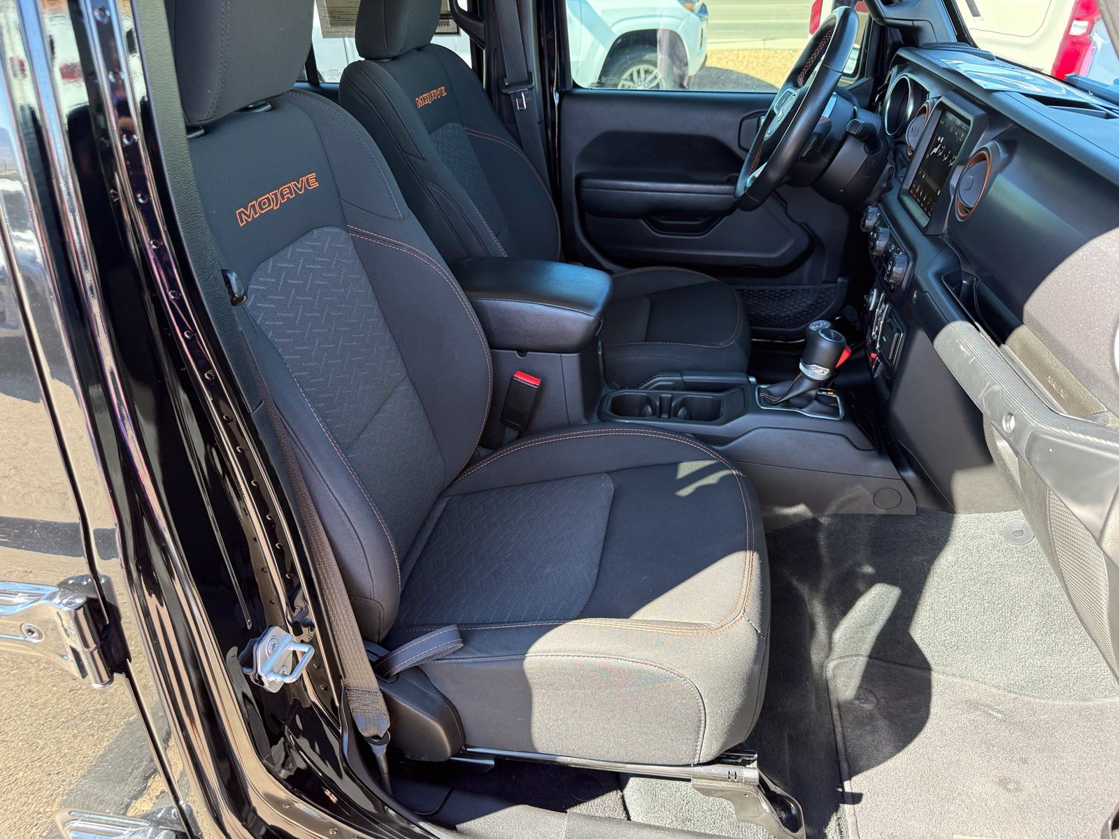 2023 Jeep Gladiator Mojave - Photo 32