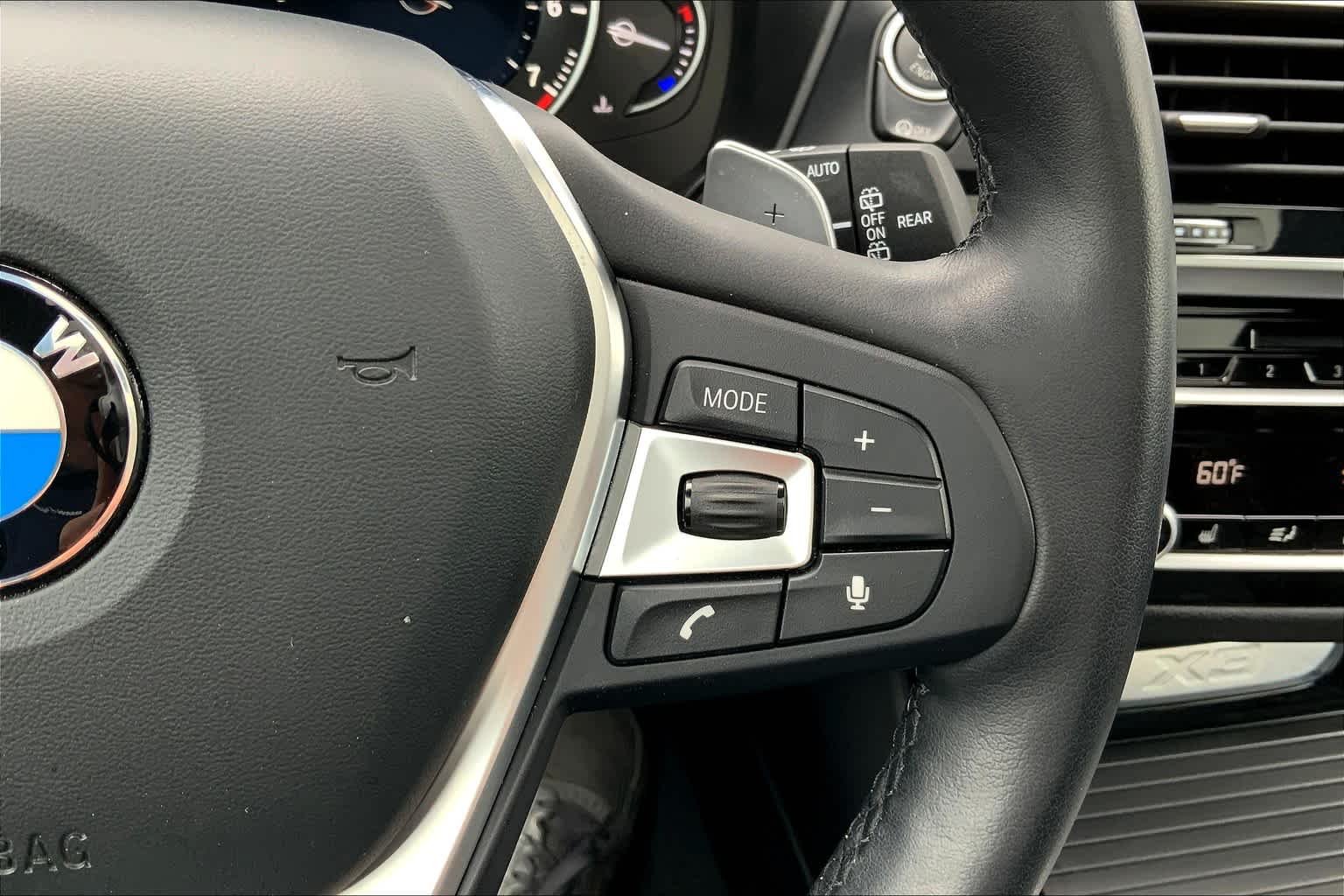Used 2019 Dark Graphite Metallic BMW xDrive30i image 24
