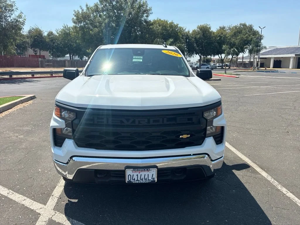 New 2026 Summit White Chevrolet WT image 8