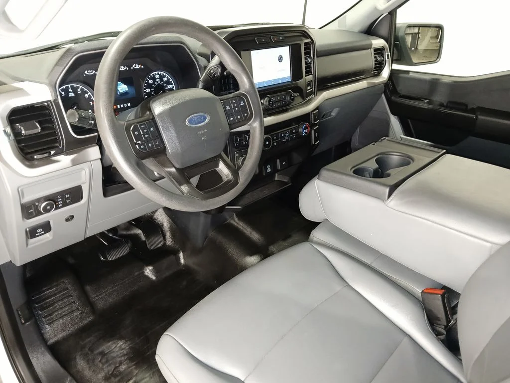 Used 2021 White Ford XL image 12