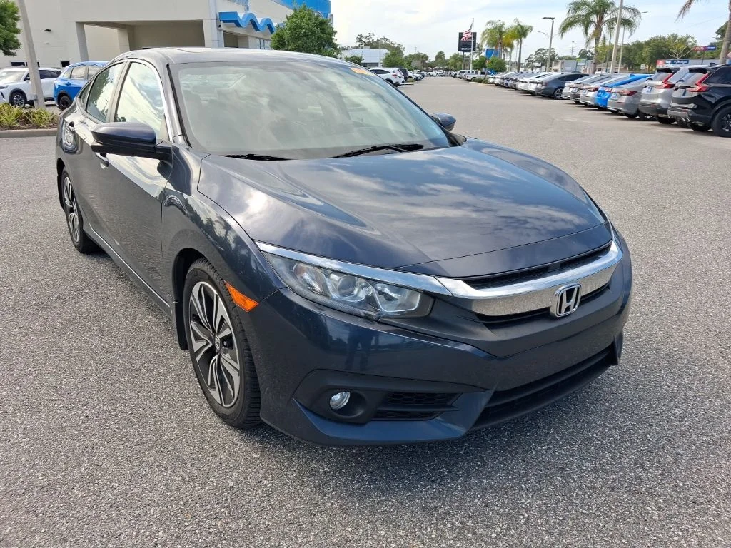 Used 2016  Honda EX-L image 3