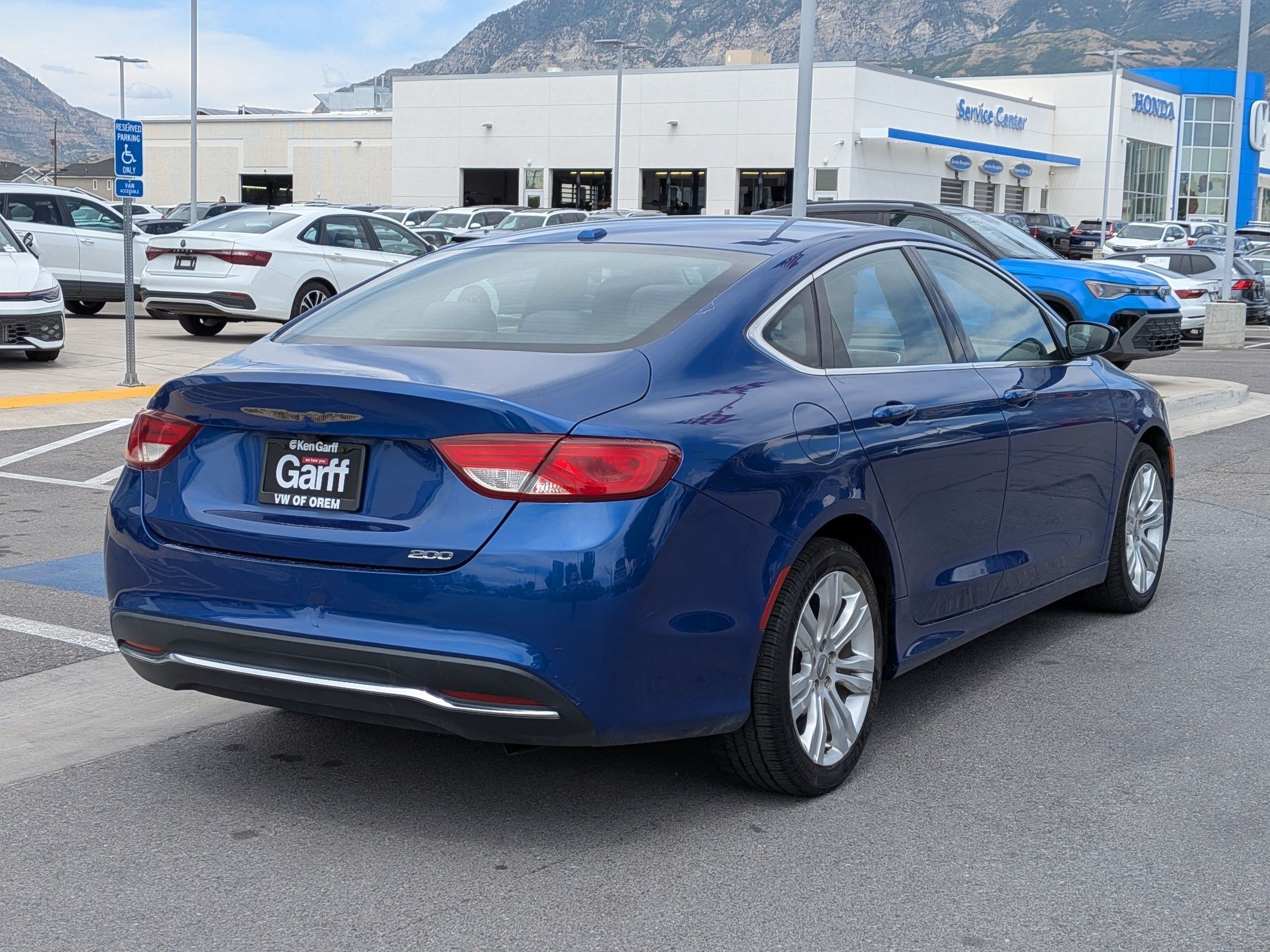 Used 2016 Vivid Blue Pearlcoat Chrysler Limited image 3