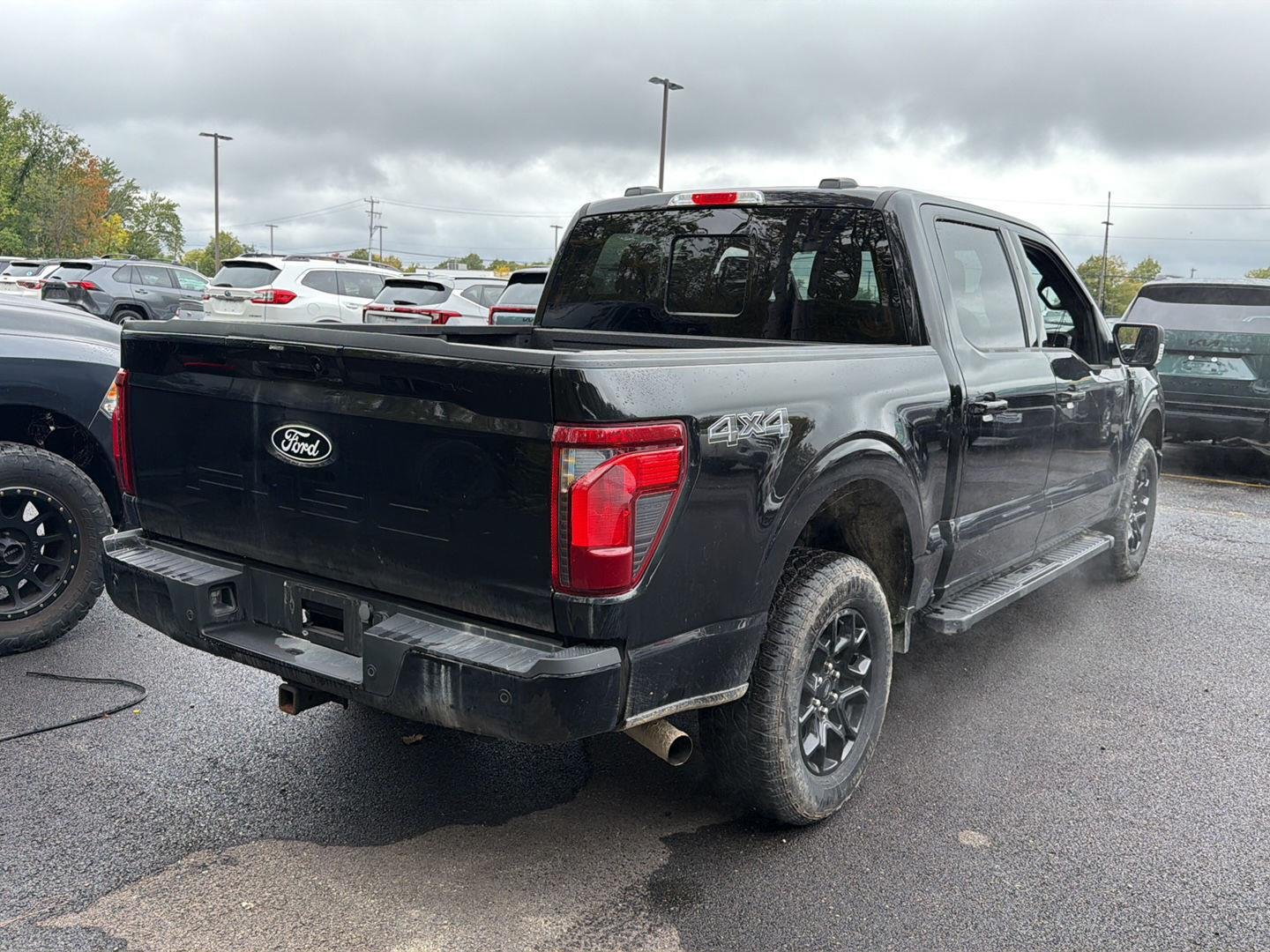 Used 2024 Agate Black Ford XLT image 3