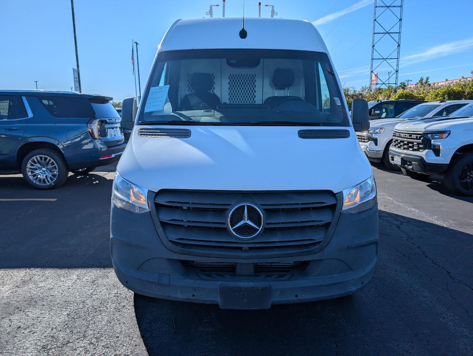 Used 2021 Arctic White Mercedes-Benz 2500 image 2