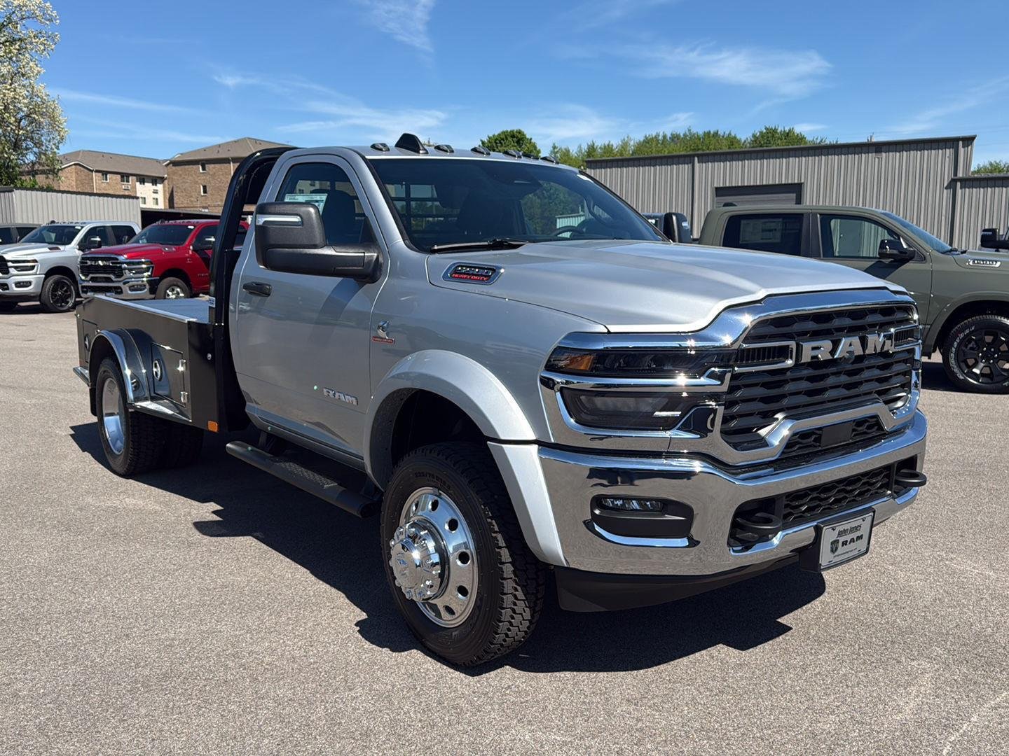 New 2026 Silver-Zynith Exterior Paint RAM Big Horn image 2