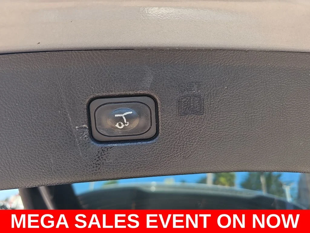Used 2022 Silver Ford Titanium image 13