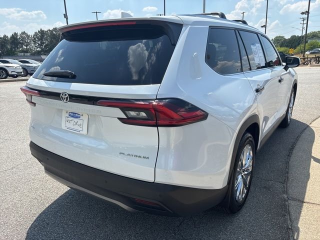 Used 2025 Wind Chill Pearl Toyota Platinum image 8