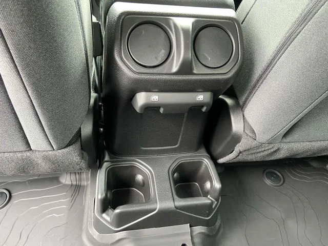 New 2025 Anvil Clearcoat Jeep Sport S image 13