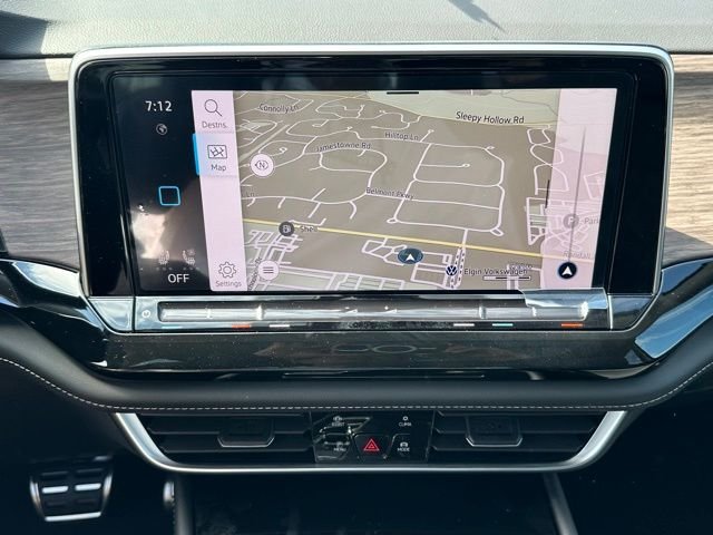 New 2026 Deep Black Pearl Volkswagen 2.0T SEL Premium R-Line image 34