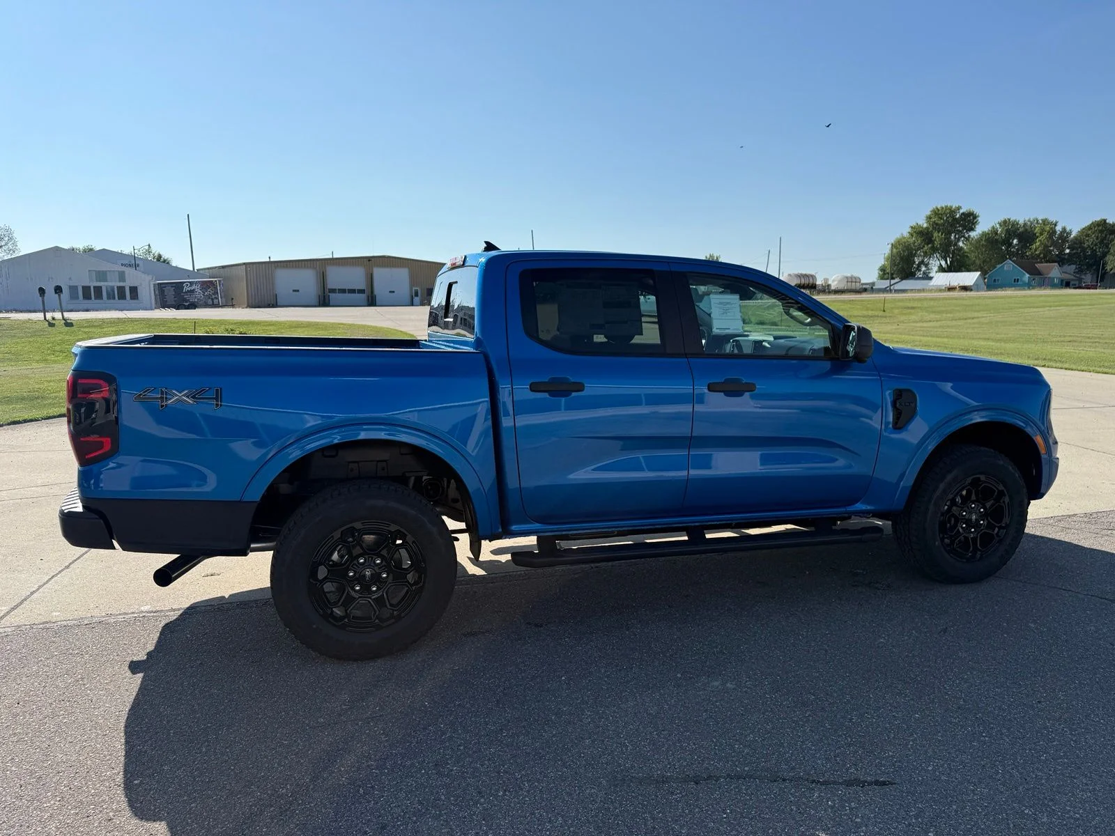 New 2026 Velocity Blue Metallic Ford XLT image 6
