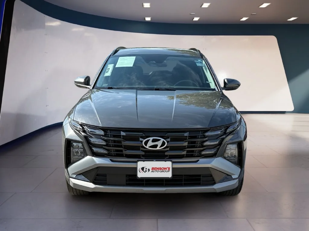 Used 2025 Gray Hyundai SEL image 8