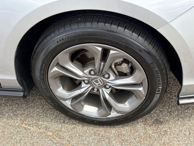 Used 2023 Lunar Silver Metallic Honda EX image 7