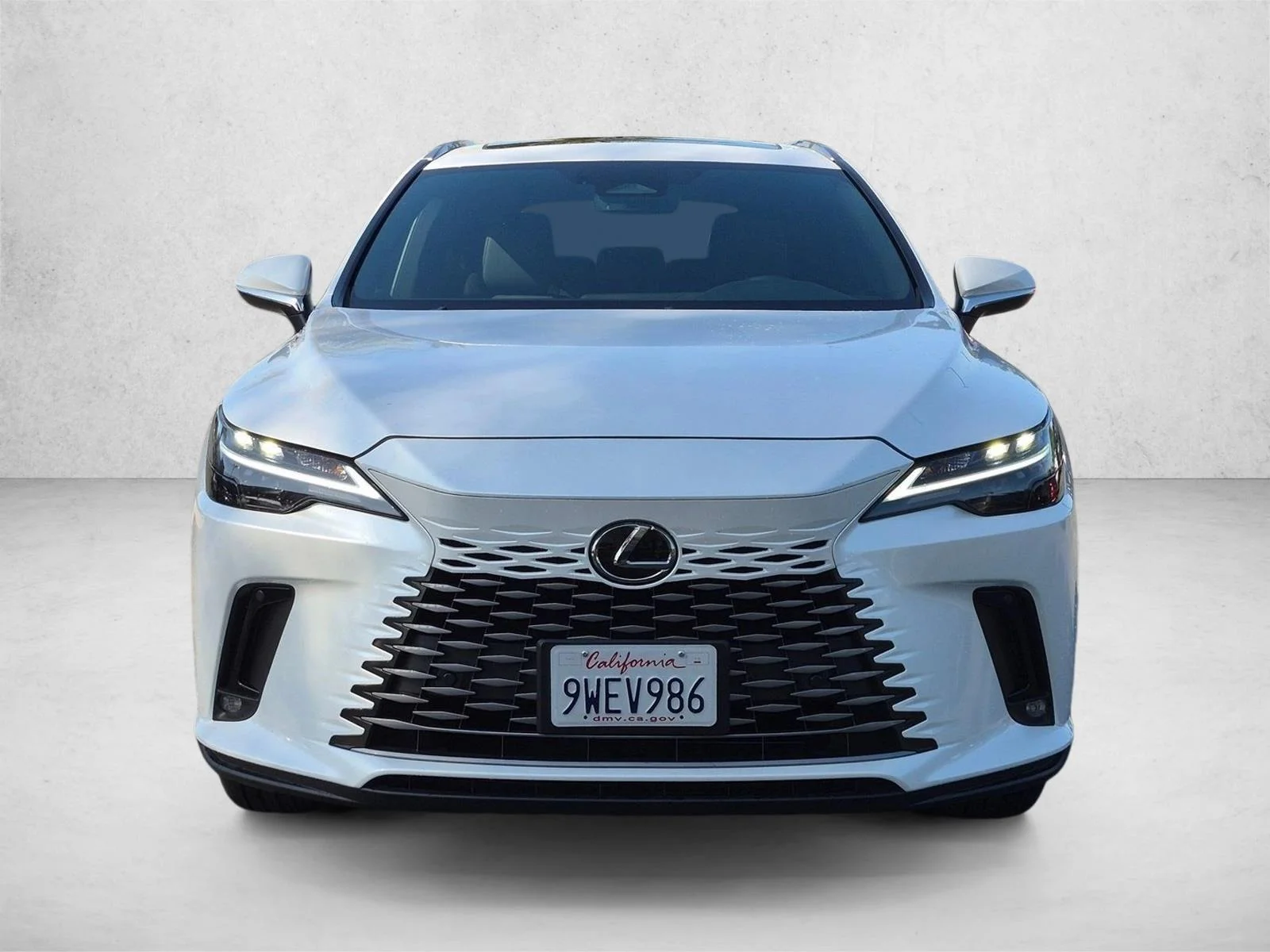 Certified Used 2025 Eminent White Pearl Lexus RX 350 image 4