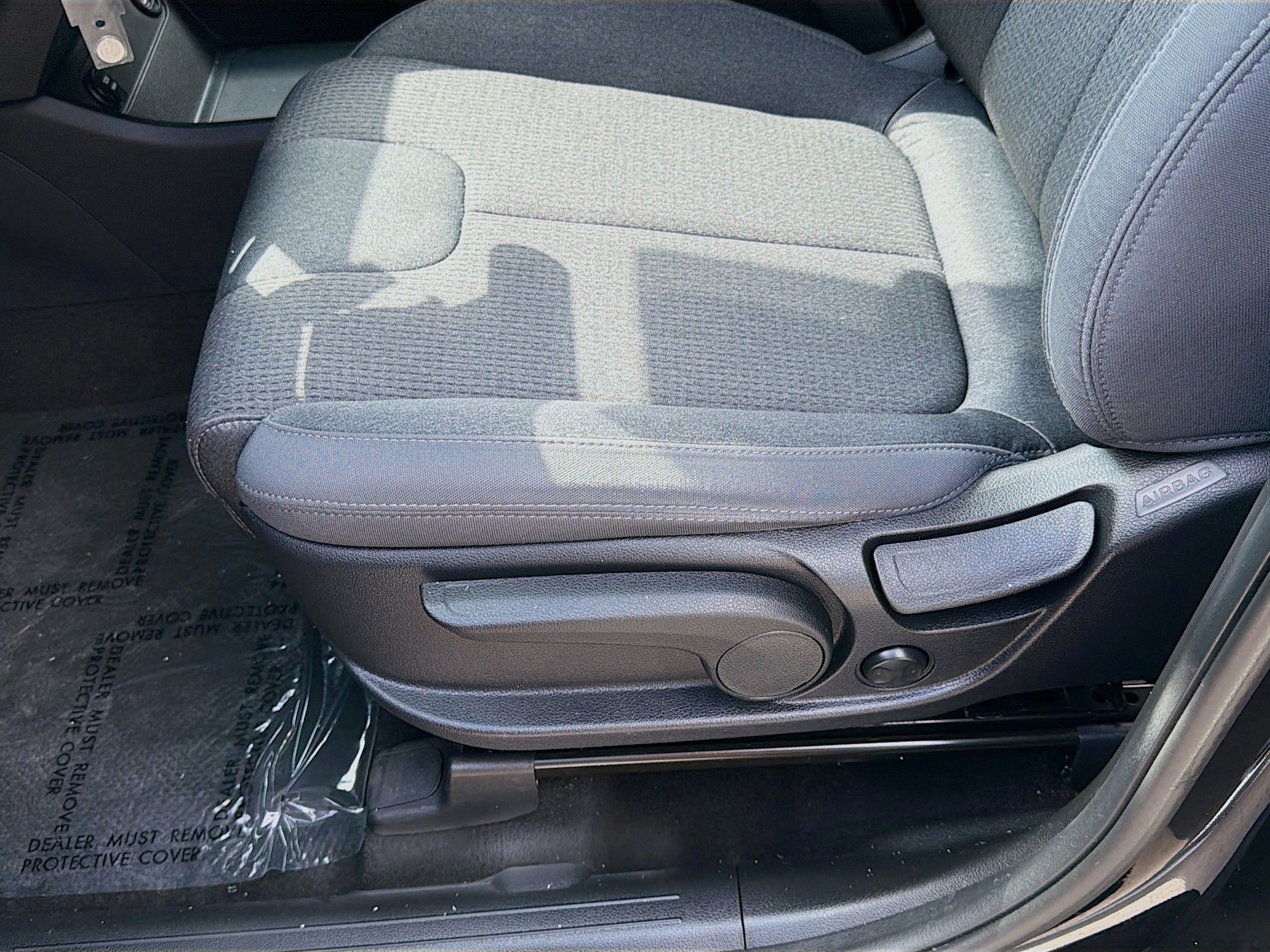 Used 2023 Twilight Black Hyundai SE image 15