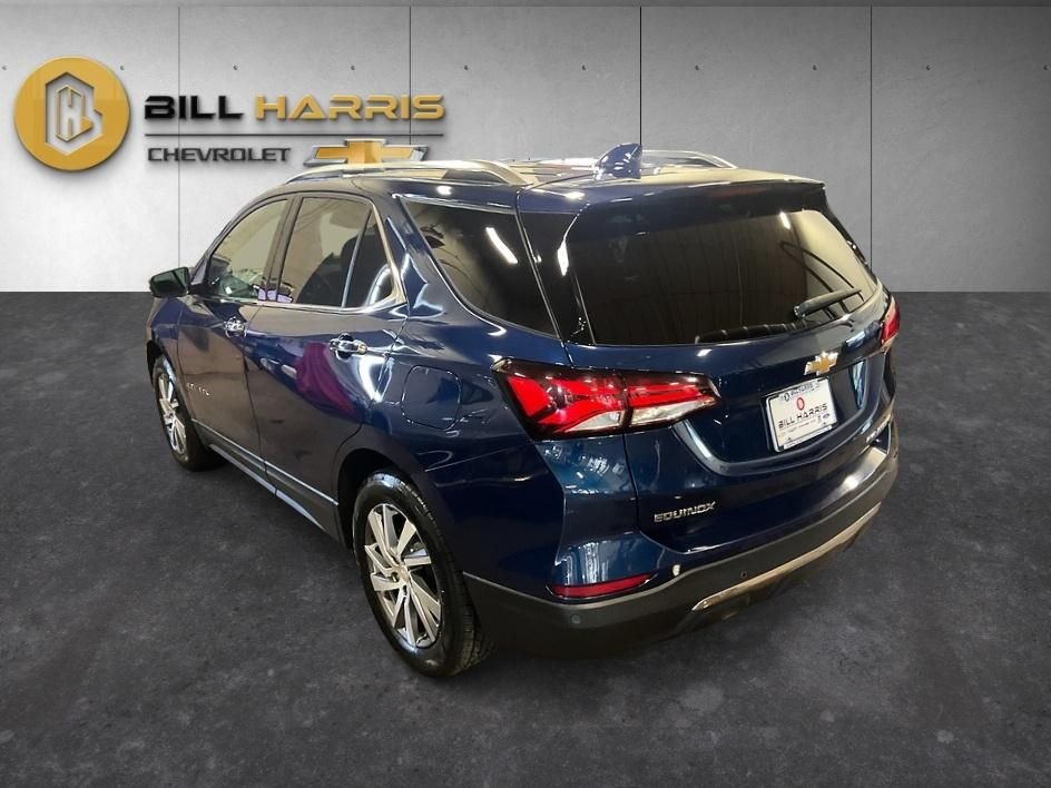 Used 2022 Blue Chevrolet Premier image 12