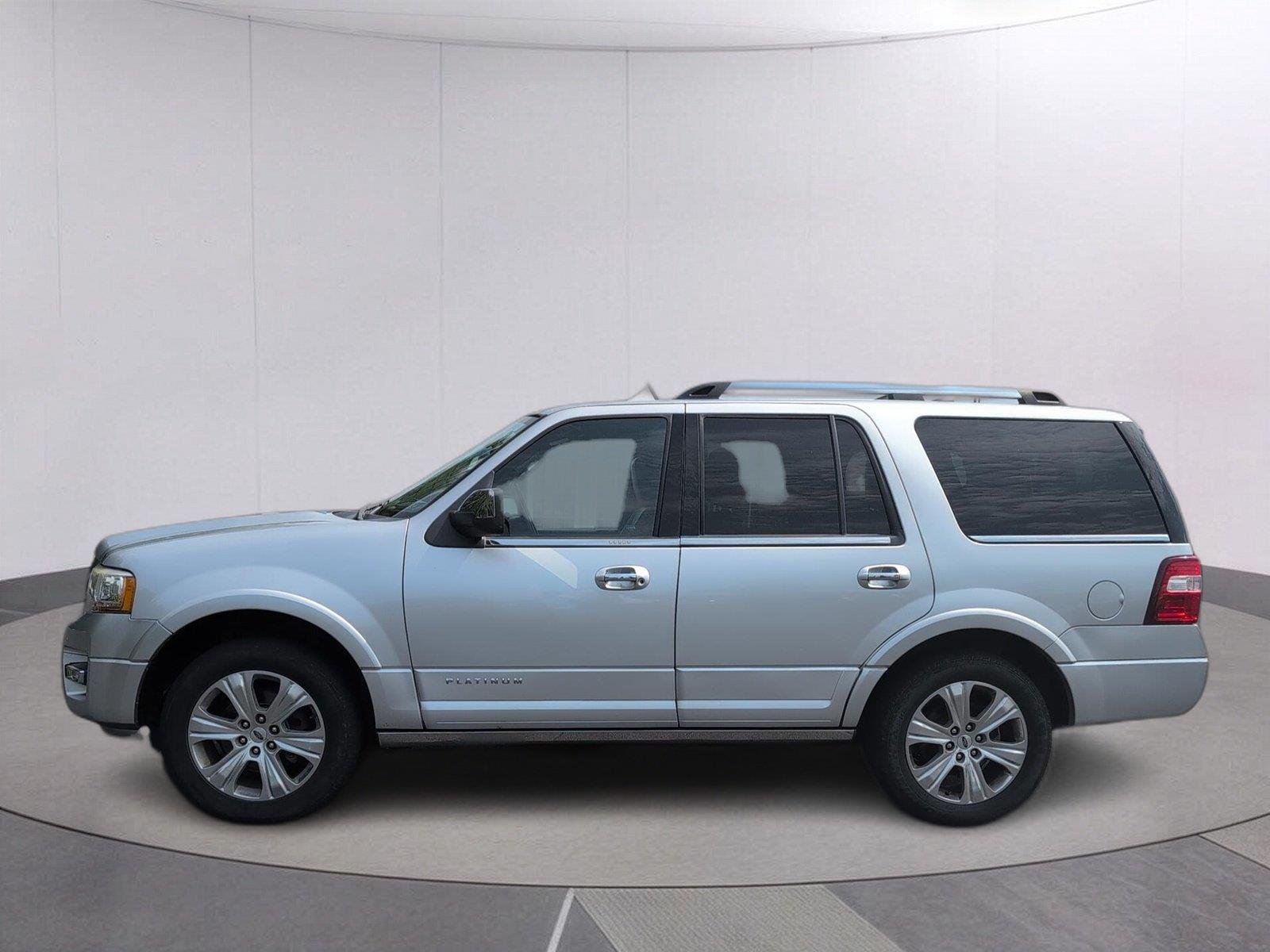Used 2015 Ford Expedition Platinum with VIN 1FMJU1LT5FEF16124 for sale in Hattiesburg, MS