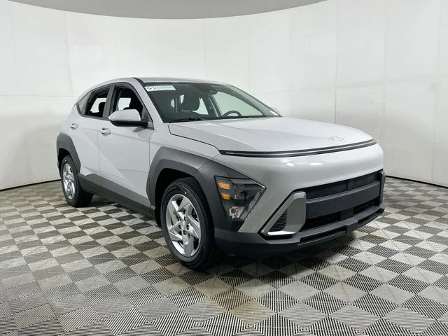 New 2026 Gray Hyundai SE image 1