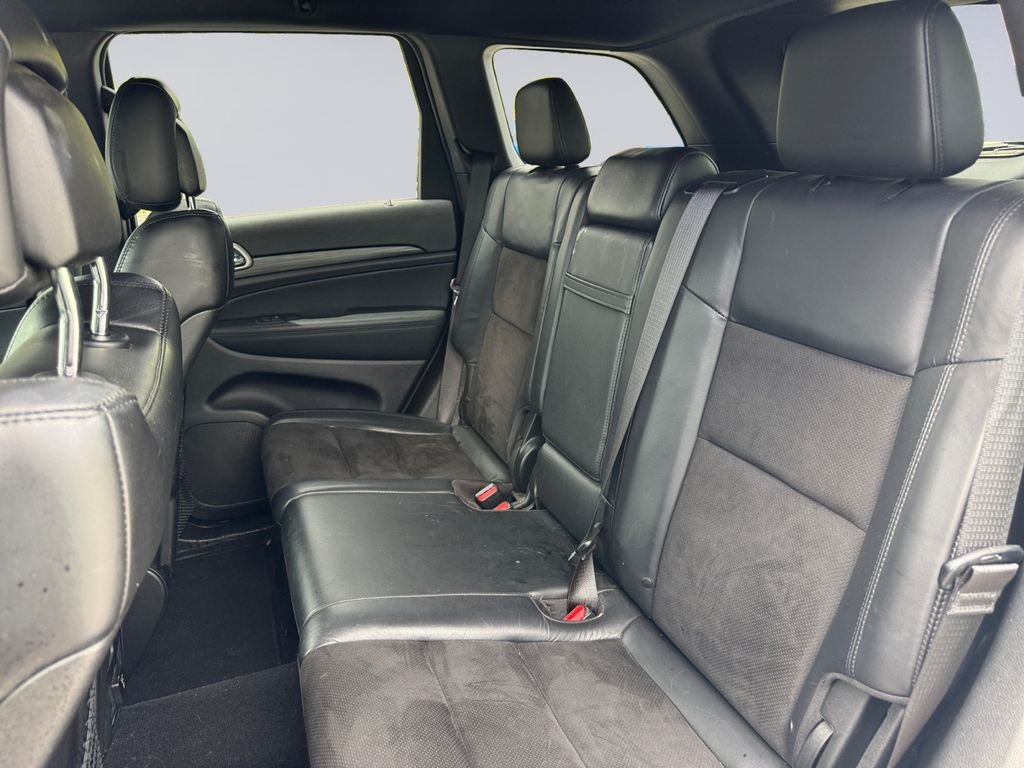 Used 2021 White Jeep Laredo X image 18