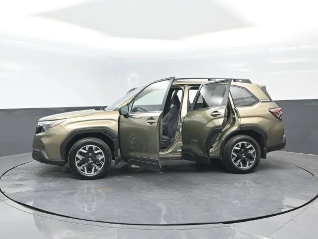Certified Used 2025 Autumn Green Metallic Subaru Premium image 31