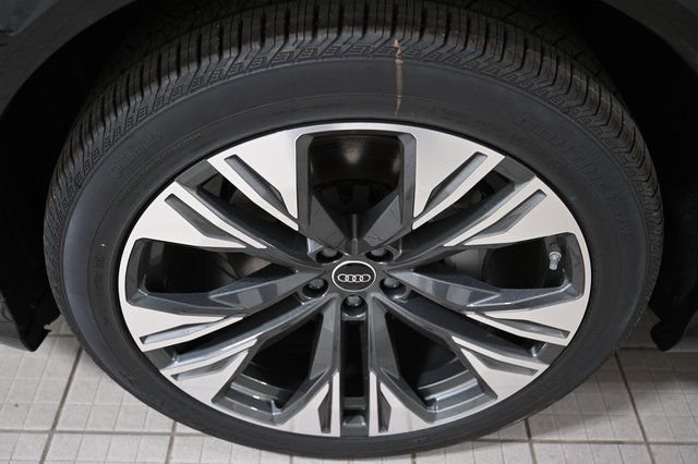 Used 2026 Black Audi 55 Premium image 18