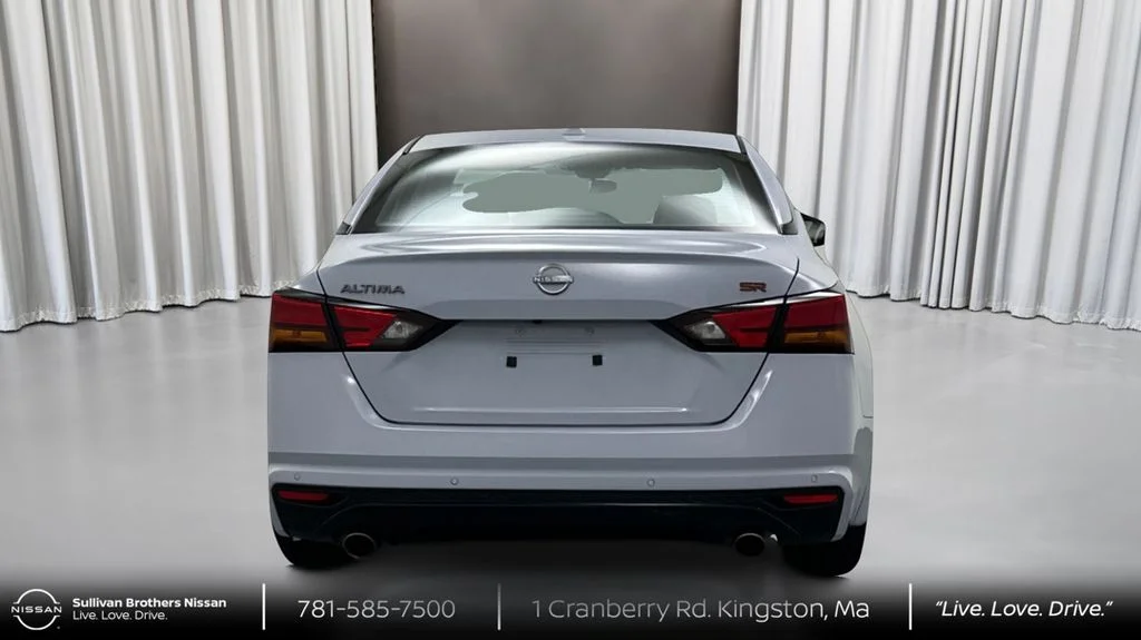 Certified Used 2024 Gray Nissan 2.5 SR image 6