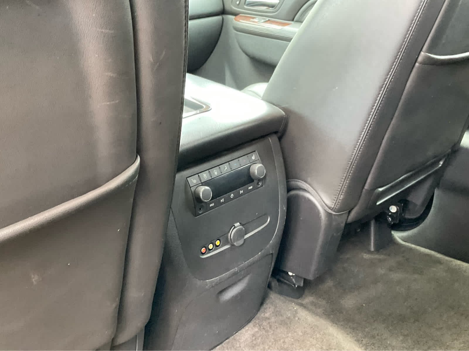 Used 2013 Onyx Black GMC Denali image 21