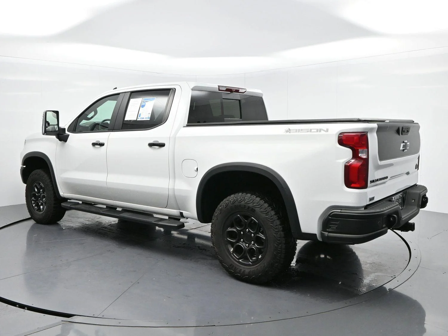 Used 2024 Summit White Chevrolet ZR2 image 5