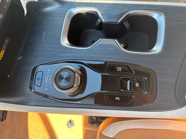 New 2026 Iridium Lexus PREMIUM AWD image 18