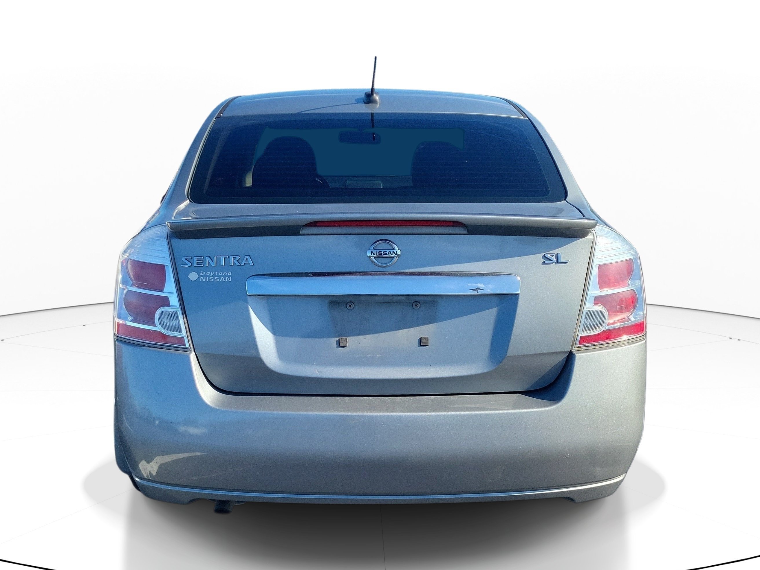 Used 2011 Magnetic Gray Metallic Nissan 2.0 SL image 8