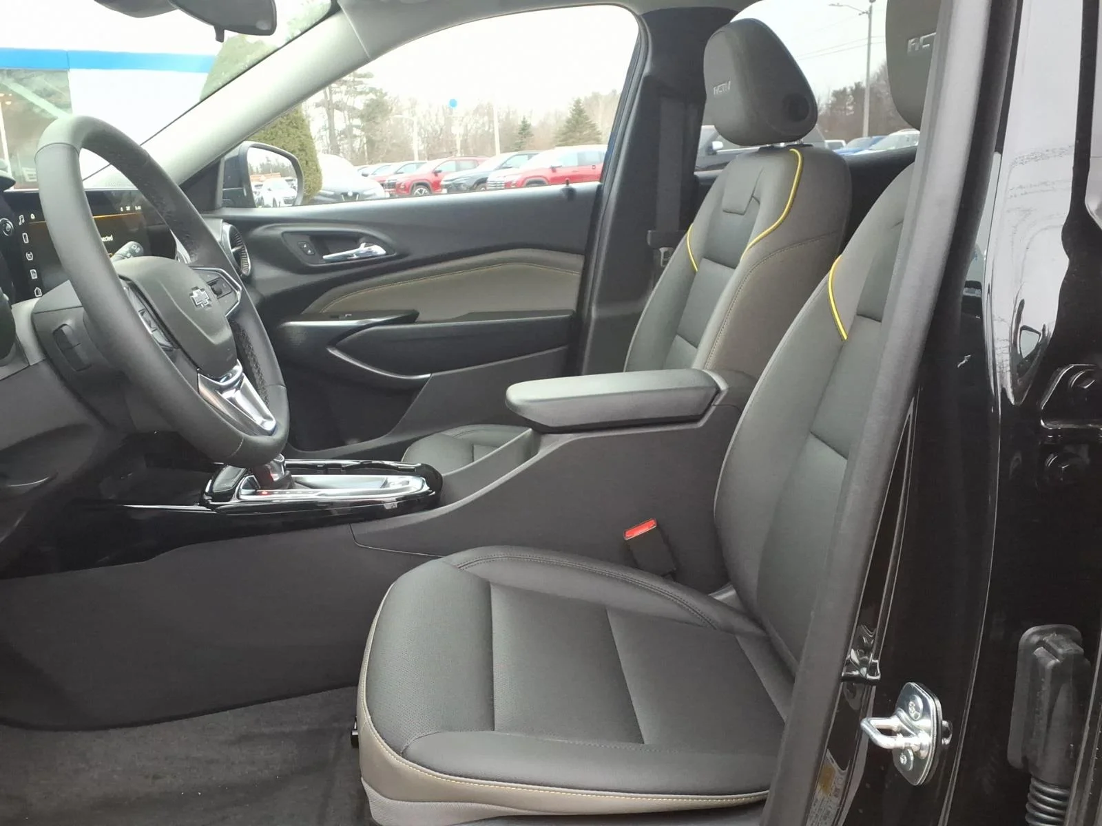 2026 Chevrolet Trax Activ - Photo 9