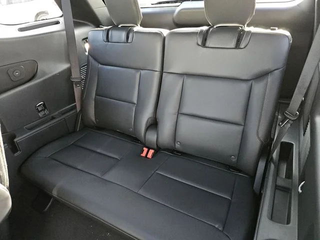 New 2026 Agate Black Metallic Ford Tremor® image 22