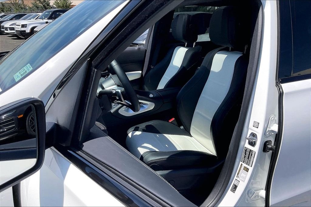 2026 Mercedes-Benz GLE GLE450 - Photo 17