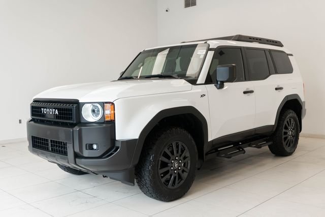 Used 2025 White Toyota 1958 image 8