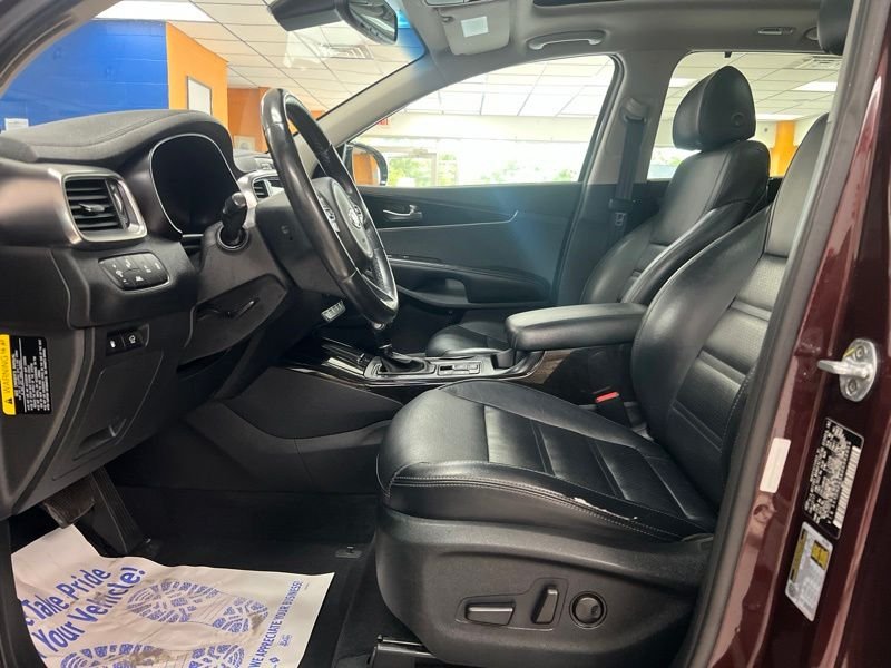 Used 2018 Purple Kia EX image 19