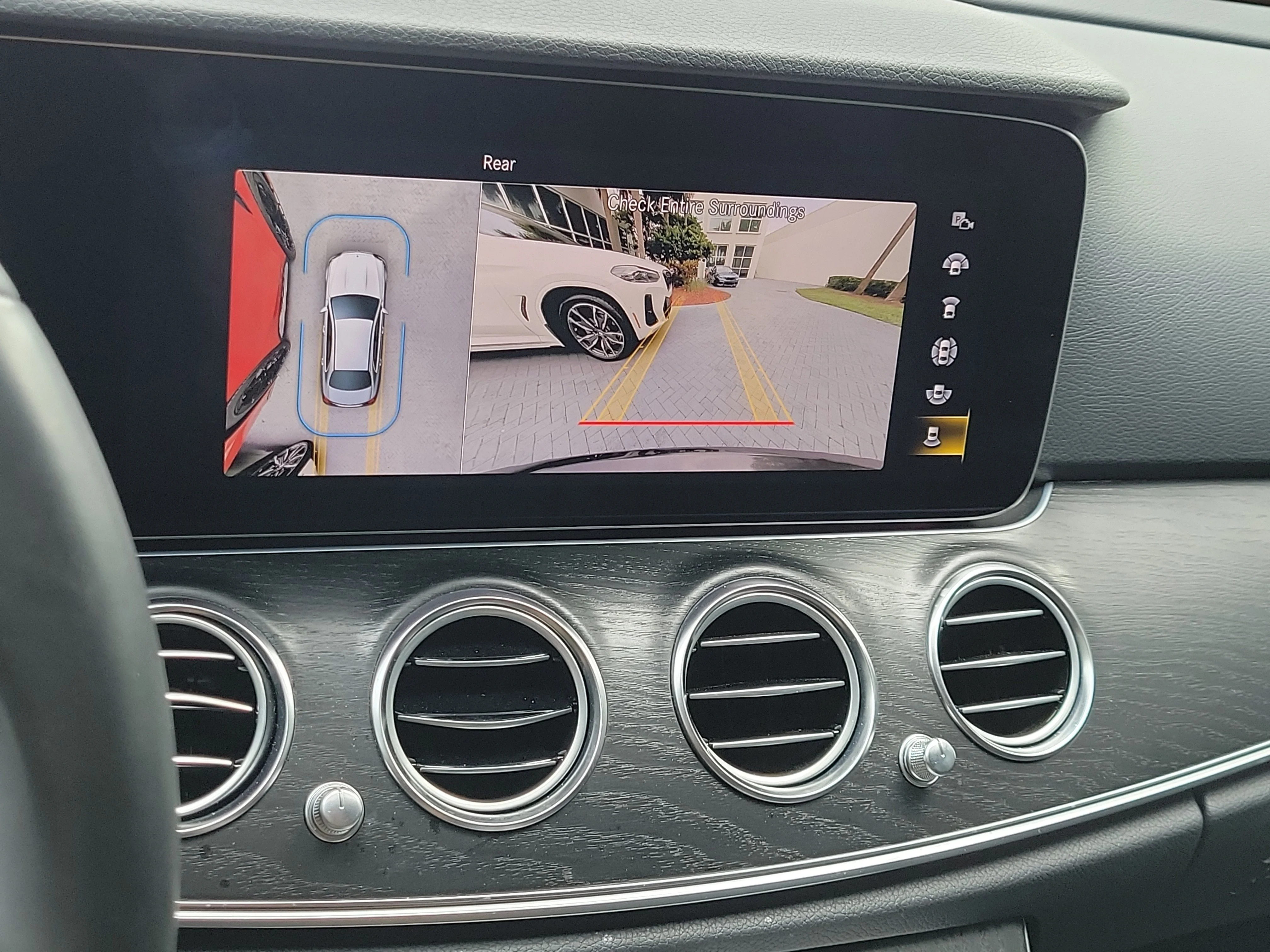 Used 2022 Gray Metallic Mercedes-Benz E 450 image 21