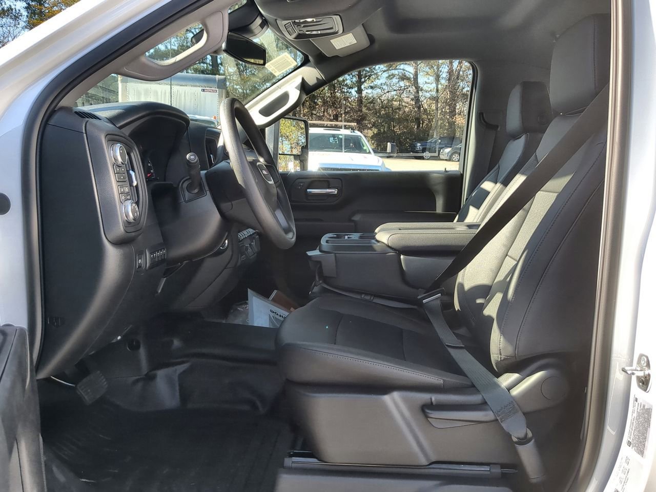 New 2026 Summit White GMC Pro image 18