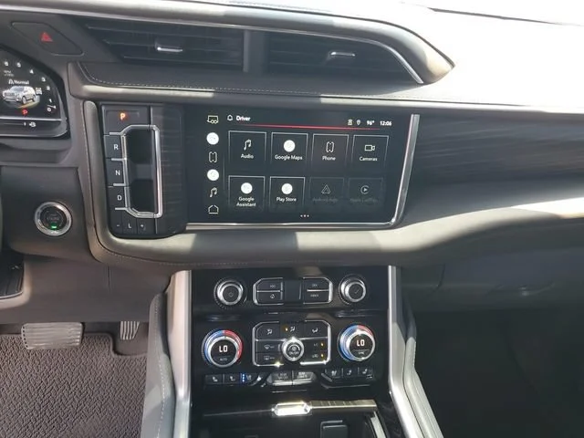 Used 2022 Hunter Metallic GMC Denali image 16