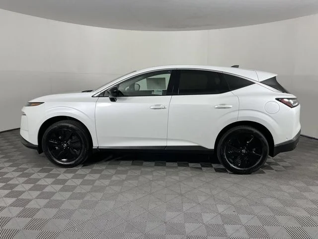 New 2025 Everest White TriCoat Nissan SV image 4